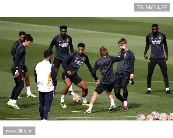 曼城高位压迫反成防线软肋，一打就穿问题已逐步反映在比赛走势中