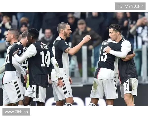 尤文边路进攻受阻，宽度不足暴露战术体系短板